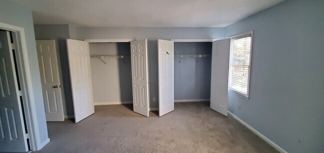 Building Photo - 1103 Yellowbell Pl