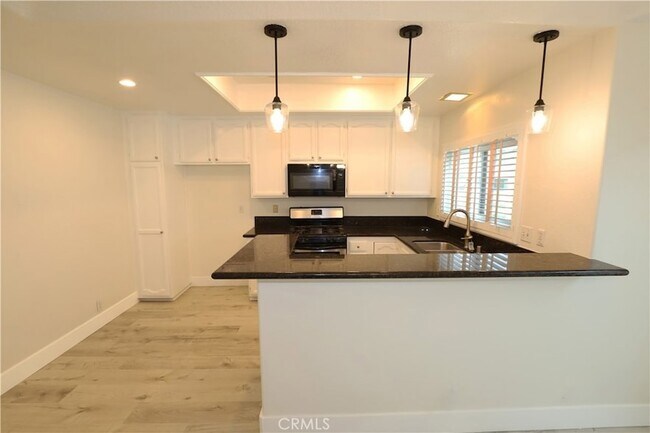 Building Photo - 7402 Coho Dr