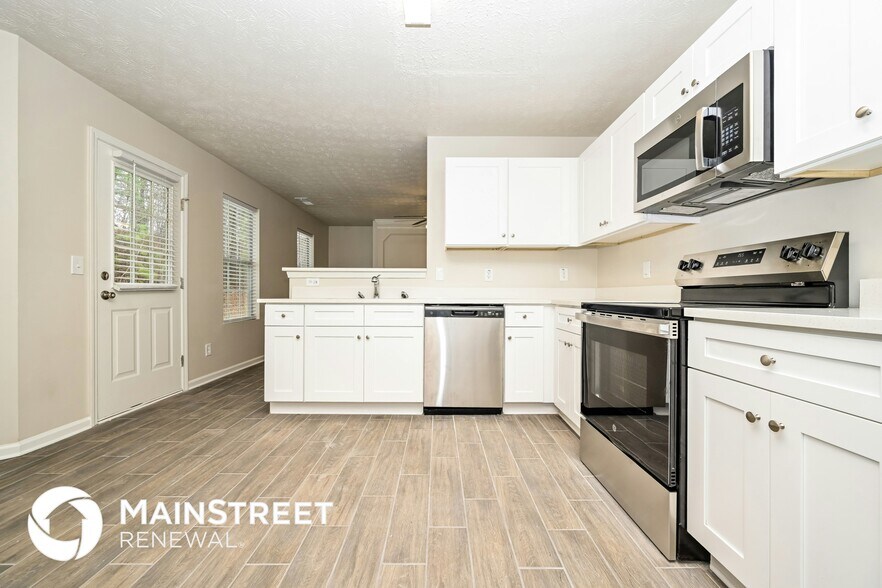 Building Photo - 4675 Forest Creek Ln