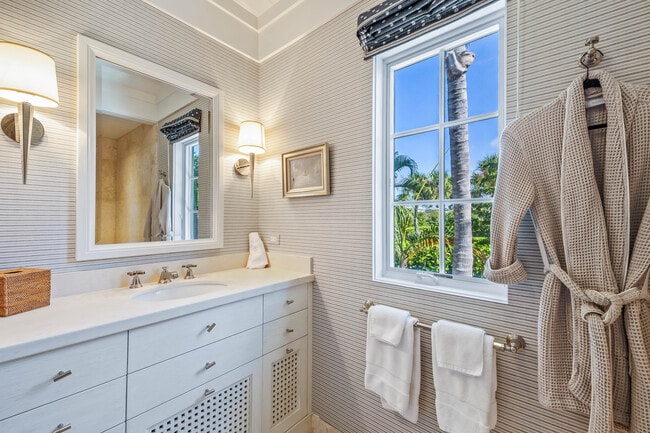 Building Photo - 2310 23rd St W