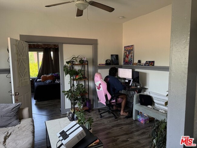 Building Photo - 316 N Bixel St