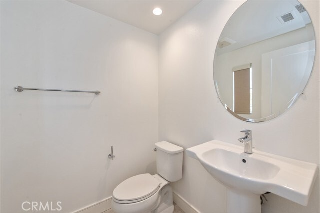 Building Photo - 156 Plum Lily