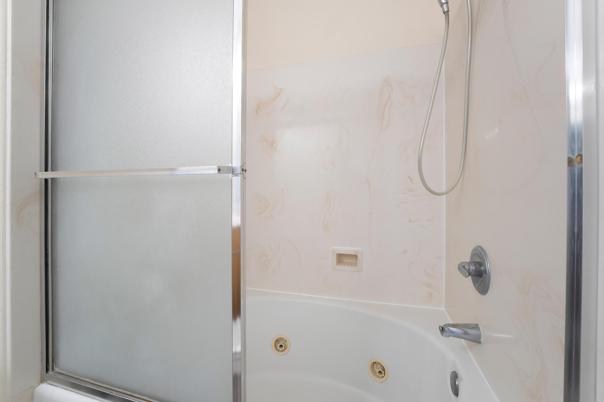 Building Photo - 6255 W Arby Ave