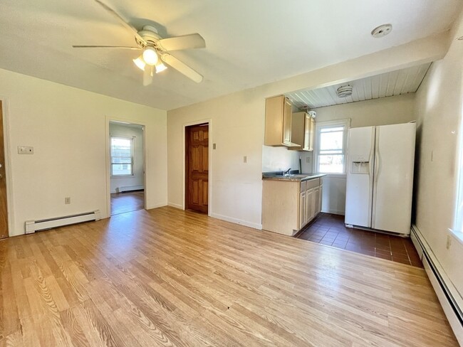 Building Photo - 51 Rosemont St
