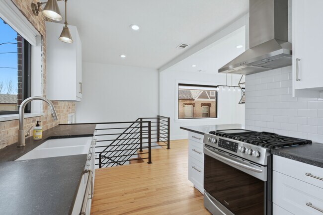 Building Photo - 2836 Vrain St