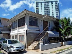 Building Photo - 2612 Kapiolani
