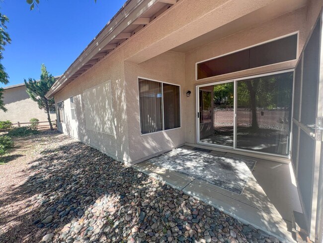 Building Photo - HOUSE - COTTONWOOD - DEL WEB COTTONWOOD RANCH