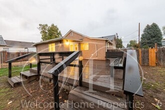 Building Photo - Comfortable Home Close to WWU