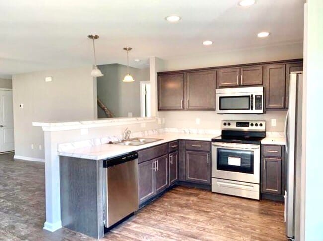 Building Photo - 8057 Driftwood Lp