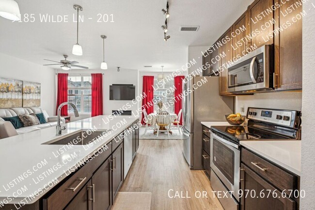 Building Photo - Spacious and Bright Modern 3-Bedroom Condo...