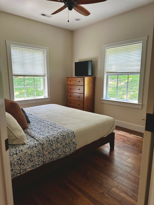 Building Photo - 41959 Sweet Spring Ln