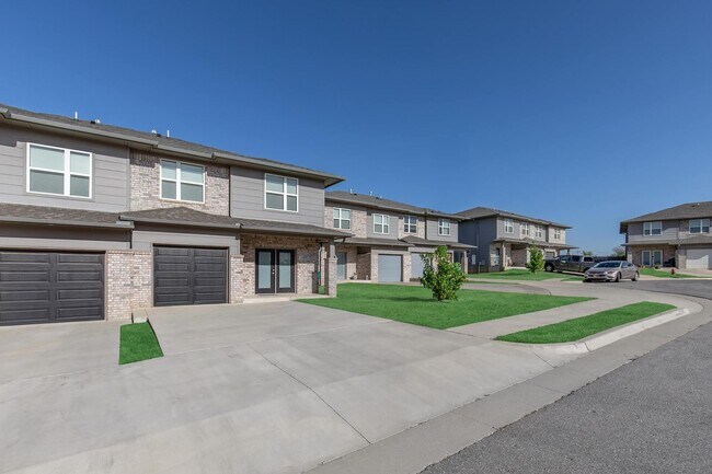 Building Photo - 13512 Bluejacket Dr