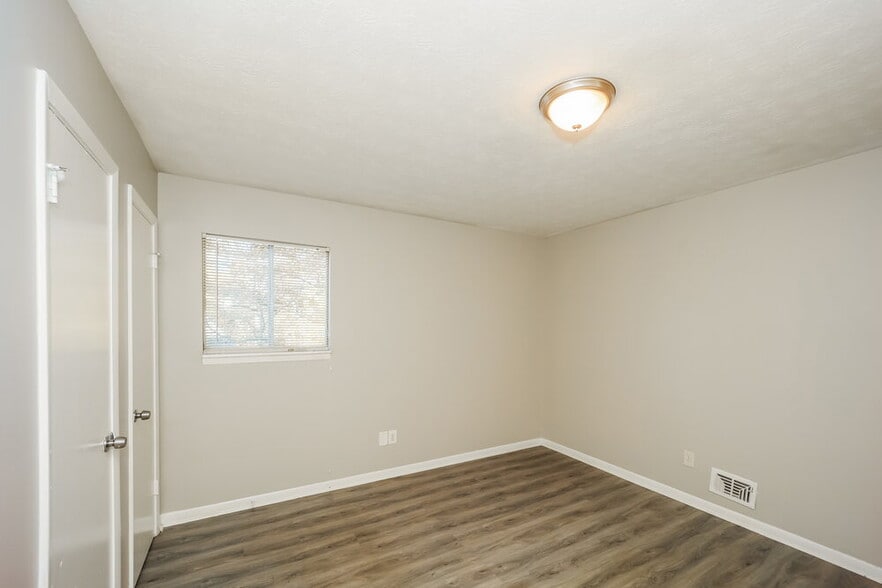 Building Photo - 6868 Maddox Rd