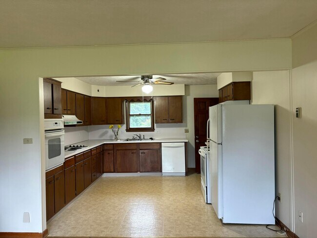 Building Photo - 4001 Harlem Rd