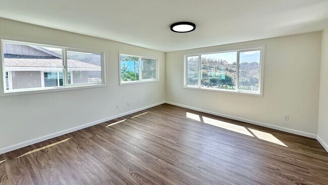 Building Photo - 1413 Ala Iolani St