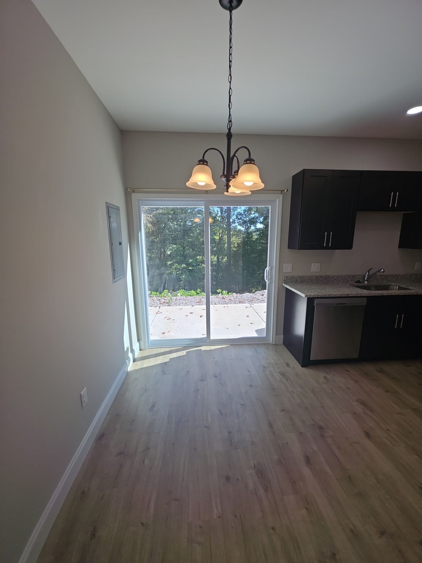 Building Photo - 5206 Oak Point Ct