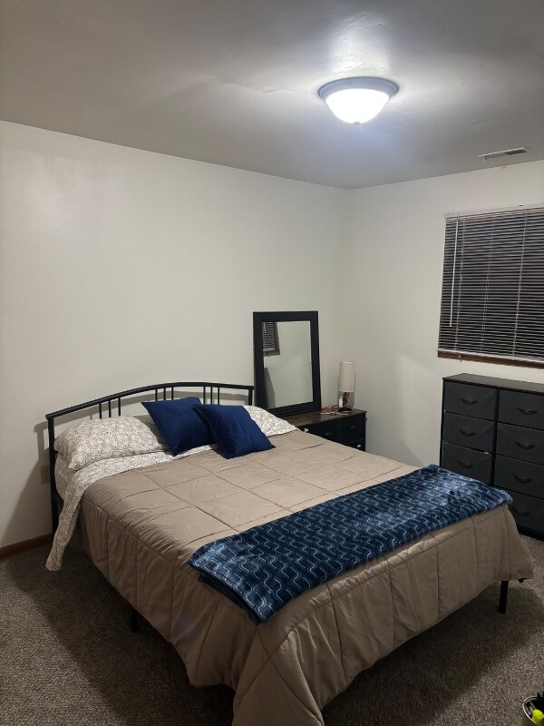 Building Photo - 800 N Smith Rd