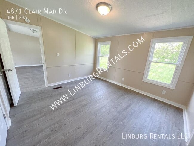 Building Photo - 4871 Clair Mar Dr