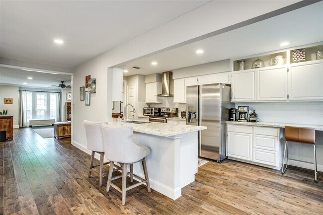Building Photo - 14348 Misty Meadow Ln