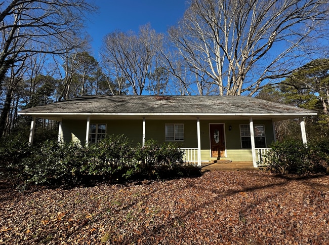 Building Photo - Leasing for Immediate Move-In!