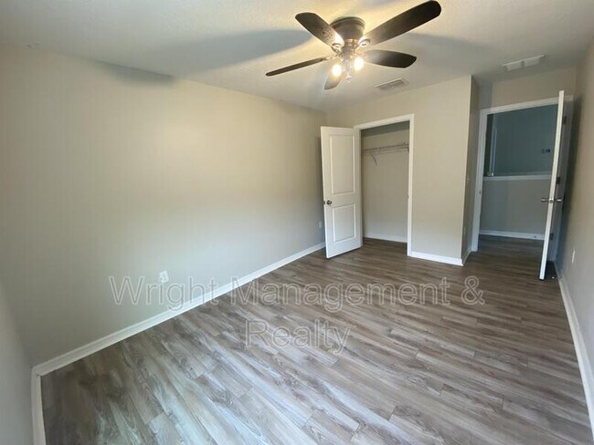 Building Photo - 8143 59th Way