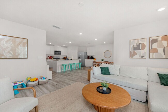 Building Photo - 5787 Belmont Stakes Rd