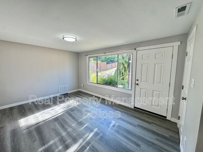 Building Photo - 21901 54th Ave W