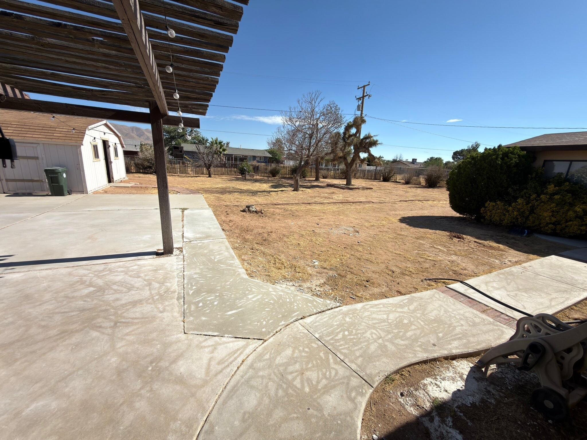 Building Photo - 21195 Neola Rd