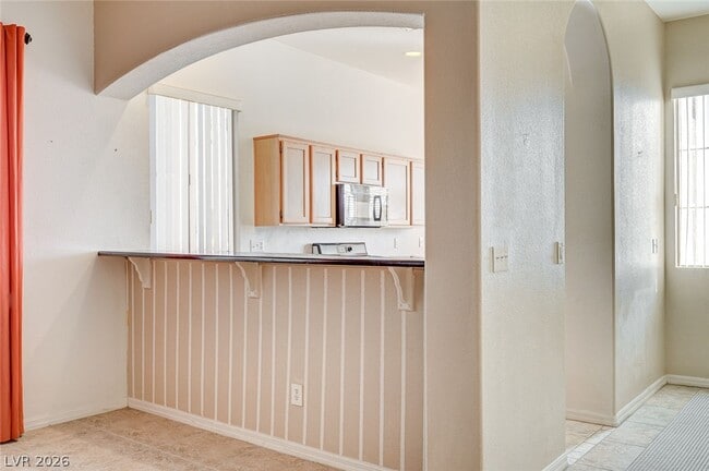 Building Photo - 9197 Grey Pebble Ct