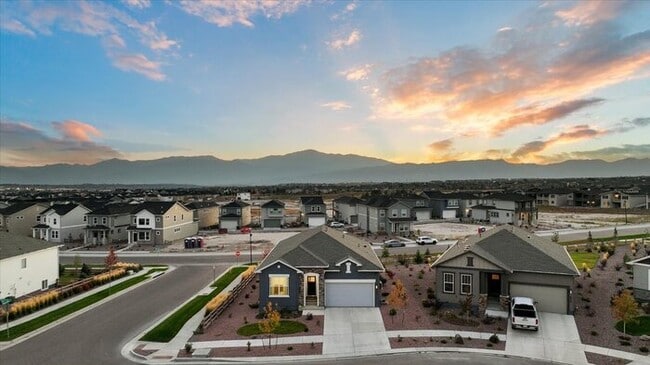 Building Photo - 6602 Enclave Vista Loop