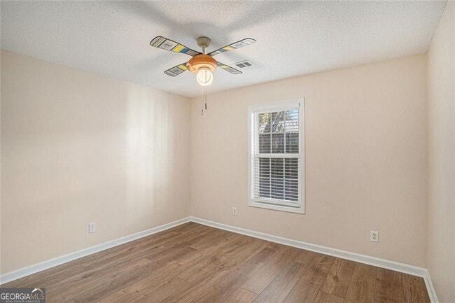 Building Photo - 2533 Morning Glory Pl NW