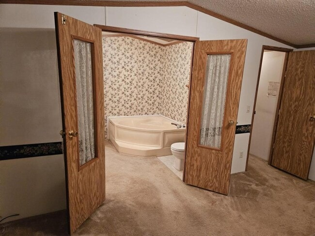 Building Photo - 206 South St