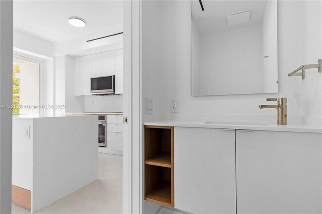 Building Photo - 4430 W Flagler St