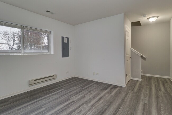 Building Photo - 24415 John Adams Dr