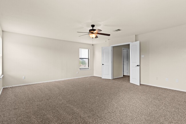 Building Photo - 1012 Tumbleweed Trail