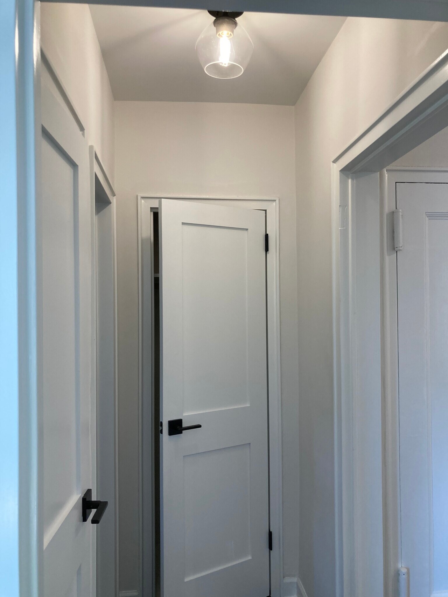 Building Photo - 100 Woodside Grn