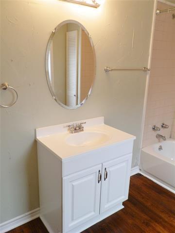 Building Photo - 8823 San Benito Way