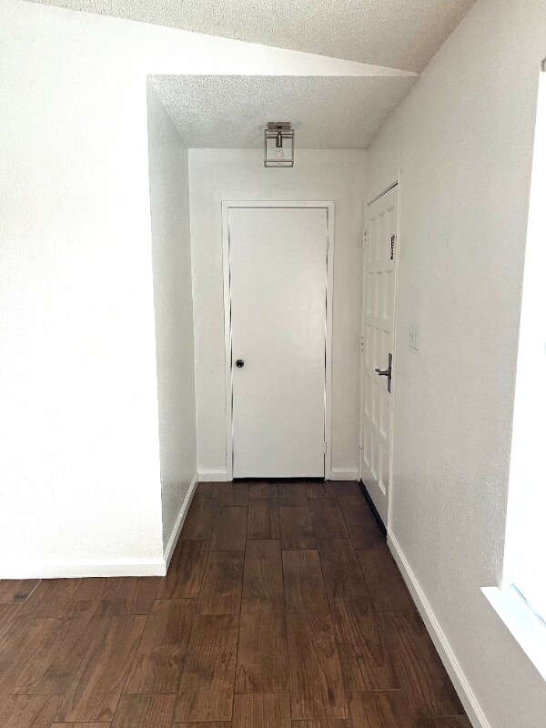 Building Photo - 4312 White Ln