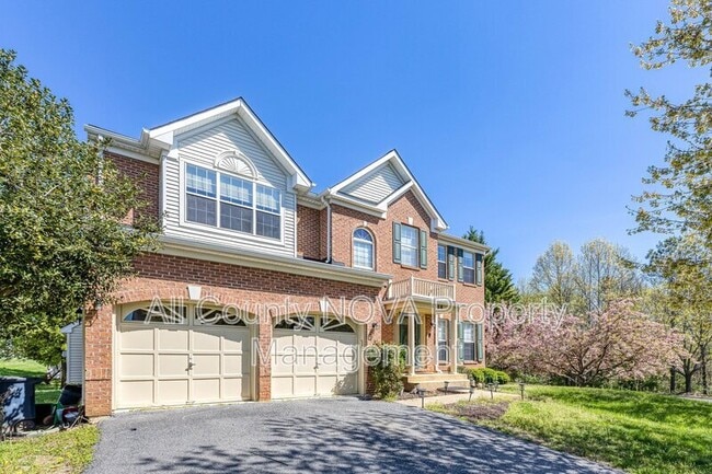 Building Photo - 8308 Deerstill Way