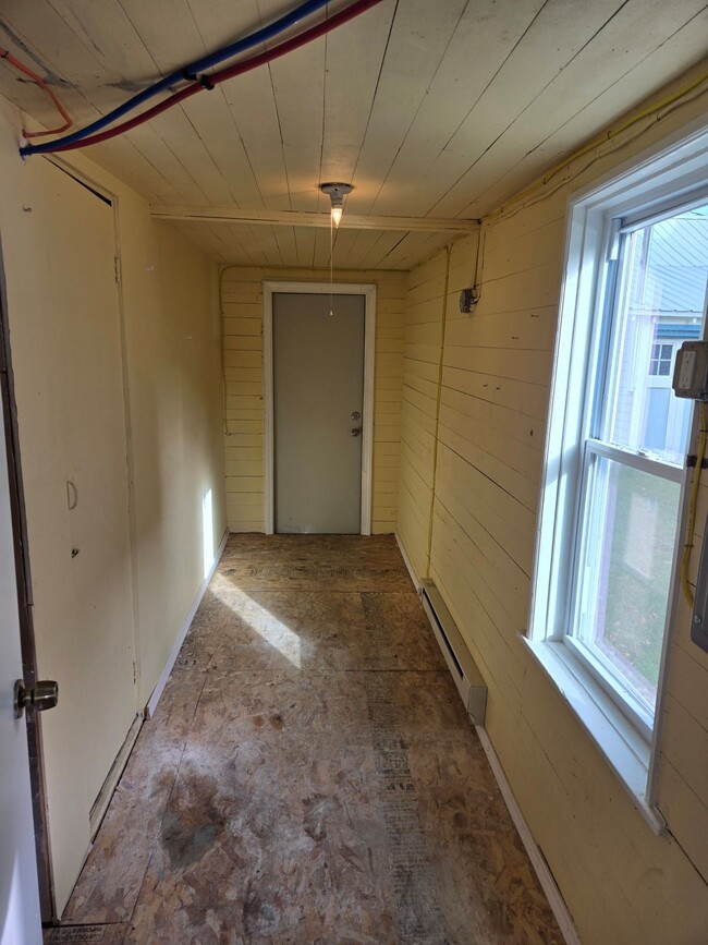 Back Entrance/Mudroom - 8 Griswold St