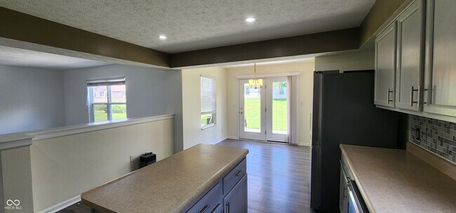 Building Photo - 12472 Buccaneers Dr