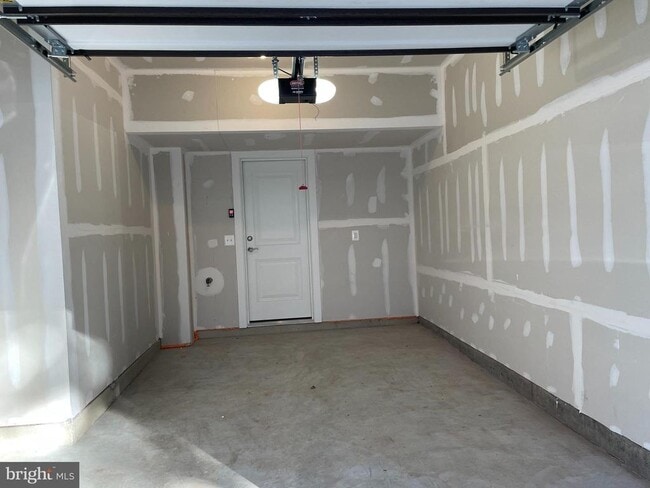 Building Photo - 4161 Red Mulberry Dr