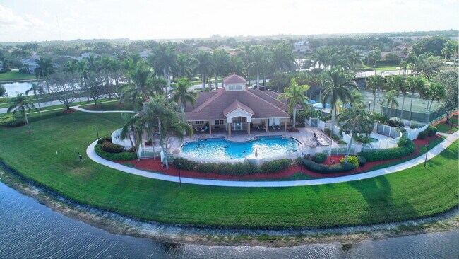 Building Photo - 3738 Old Lighthouse Cir