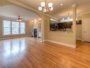 Building Photo - Harbor Town Home with Mother-In-Law Suite! All Major Appliances Included! Pets are welcome with o...