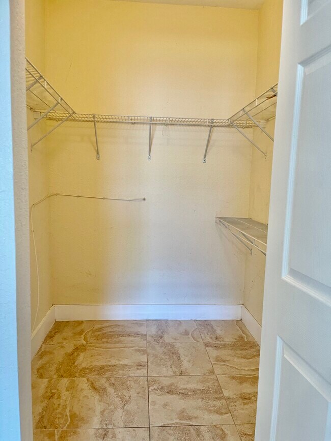 Building Photo - 17350 NW 67th Ave