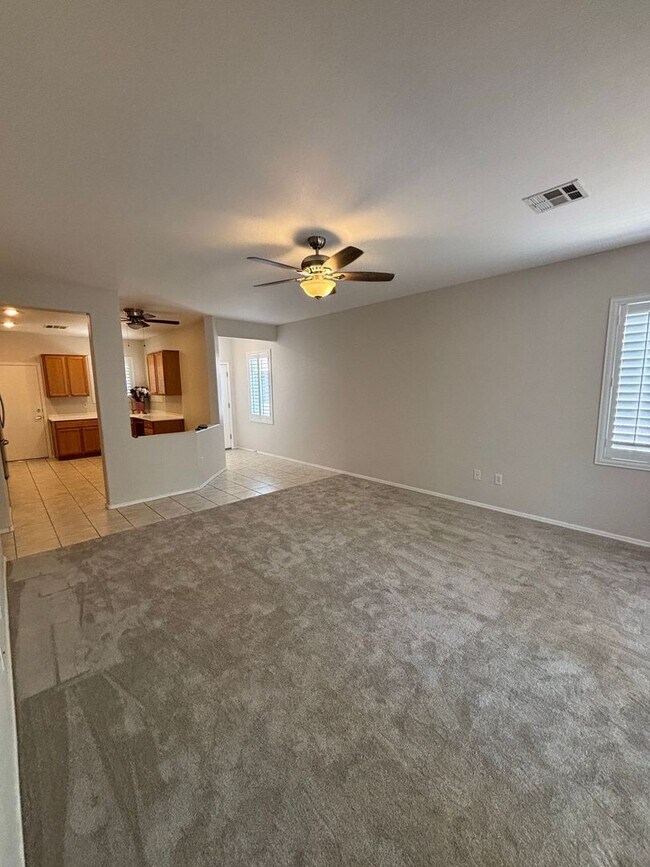Building Photo - Charming 2-Bed Retreat with Covered Patio in Solera 55+