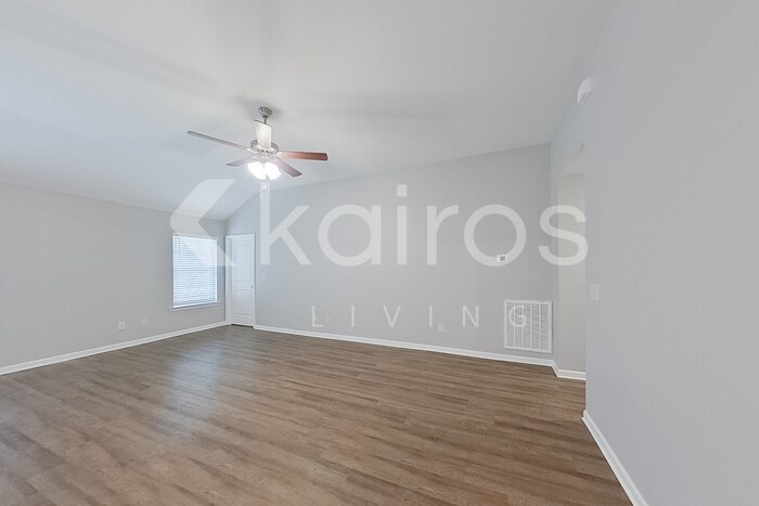 Building Photo - 59 Hideaway Ln