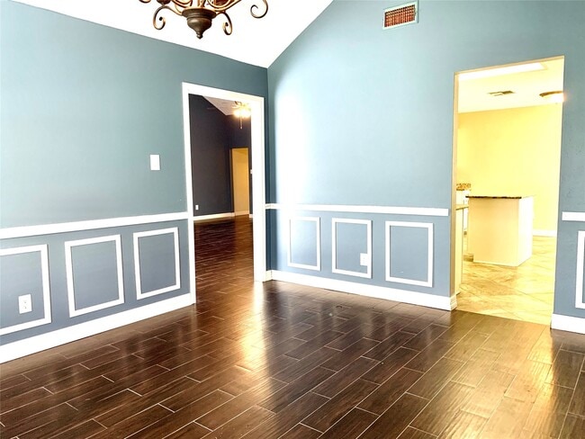 Building Photo - 14115 Cascade Falls Dr