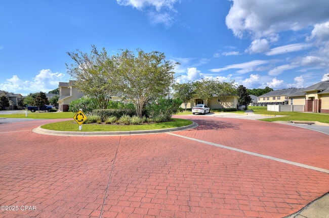 Building Photo - 805 Baldwin Rowe Cir