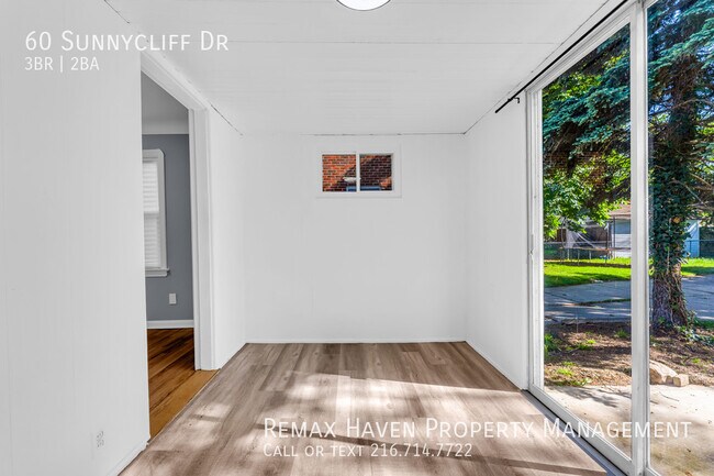 Building Photo - 60 Sunnycliff Dr